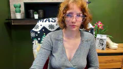 Snapshot of penny_lust chatting on 3, 10, 2025 Penny online show from 3, 10, 2025