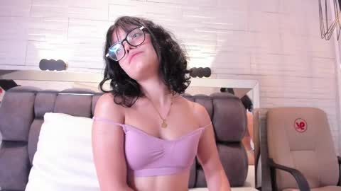 Snapshot of pennyy_lane chatting on 30, 1, 2025 PENNY online show from 30, 1, 2025