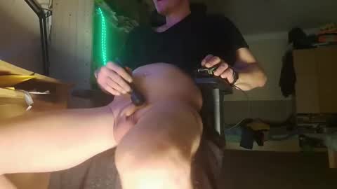 pepepe295 online show from 9, 11, 2025