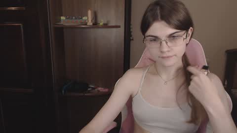 Farida online show from 3, 12, 2024