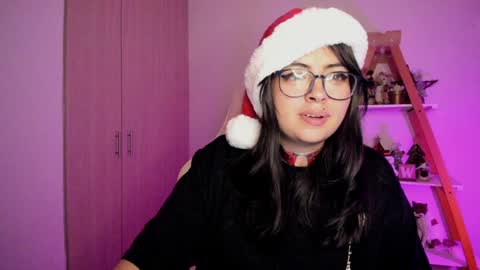 Snapshot of perfect__ana chatting on 4, 12, 2024 Sarah Ana Banana online show from 4, 12, 2024