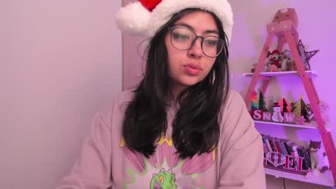 Snapshot of perfect__ana chatting on 23, 12, 2024 Sarah Ana Banana online show from 23, 12, 2024