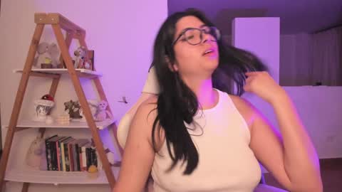 Snapshot of perfect__ana chatting on 22, 1, 2025 Sarah Ana Banana online show from 22, 1, 2025