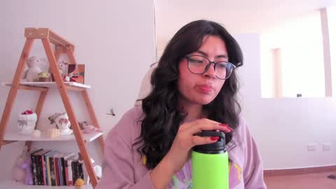 Snapshot of perfect__ana chatting on 28, 1, 2025 Sarah Ana Banana online show from 28, 1, 2025