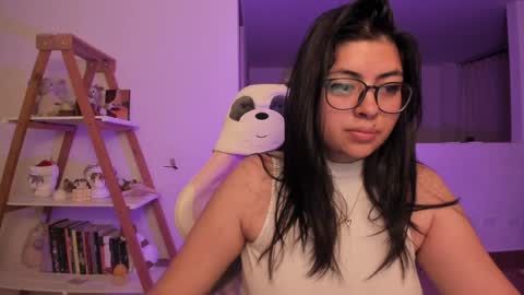 Snapshot of perfect__ana chatting on 3, 2, 2025 Sarah Ana Banana online show from 3, 2, 2025