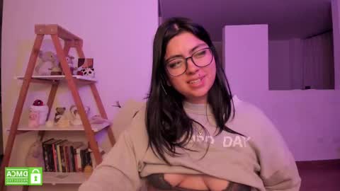 Snapshot of perfect__ana chatting on 24, 2, 2025 Sarah Ana Banana online show from 24, 2, 2025