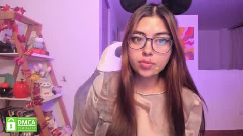 Snapshot of perfect__ana chatting on 30, 9, 2025 Sarah Ana Banana online show from 30, 9, 2025