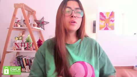 Snapshot of perfect__ana chatting on 3, 12, 2025 Sarah Ana Banana online show from 3, 12, 2025