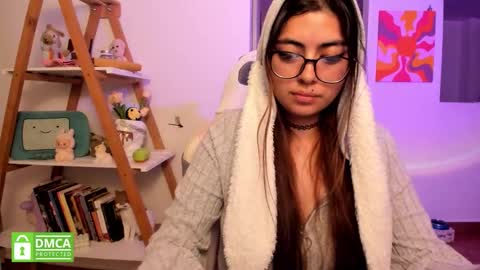 Sarah Ana Banana online show from 3, 2, 2026