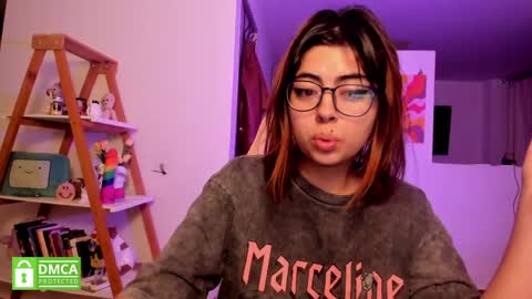 Sarah Ana Banana online show from 5, 4, 2026