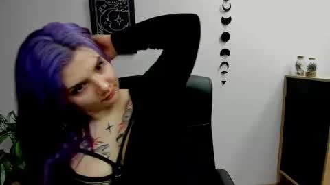 Gabbie online show from 19, 2, 2025