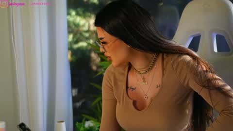 Dee online show from 9, 1, 2025