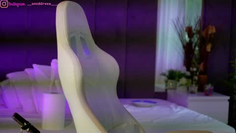 Dee online show from 17, 9, 2025