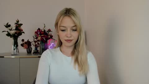 Cindy online show from 10, 3, 2025