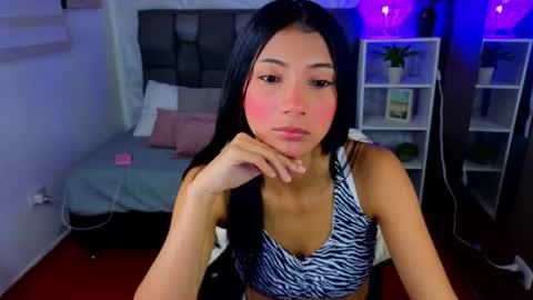 Snapshot of perlaa_moon_ chatting on 19, 6, 2026 PERLA online show from 19, 6, 2026