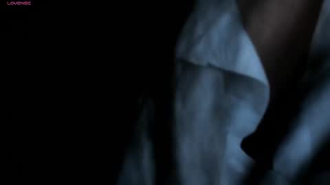 PerlaPreciosa online show from 4, 3, 2025