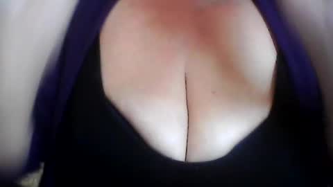 Snapshot of perlita070822 chatting on 1, 8, 2026 perlita070822 online show from 1, 8, 2026
