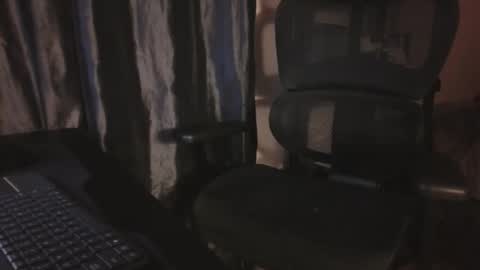 Lalo   x peruvianevil  ig peruvianevil  online show from 13, 2, 2026