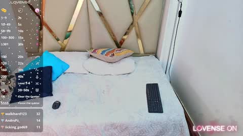 Snapshot of pervmilff chatting on 8, 1, 2025 pervmilff online show from 8, 1, 2025