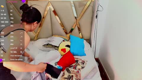 Snapshot of pervmilff chatting on 4, 2, 2025 pervmilff online show from 4, 2, 2025