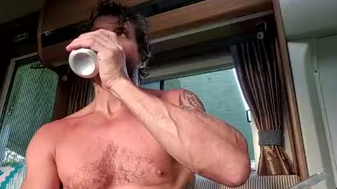 Snapshot of pete_le_meat chatting on 24, 6, 2026 pete_le_meat online show from 24, 6, 2026
