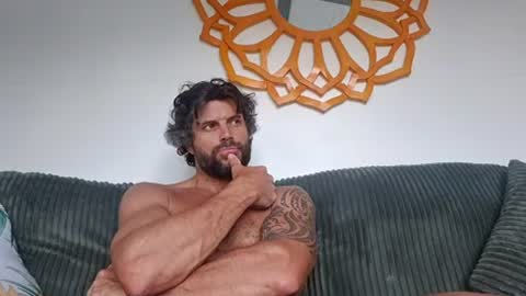 Snapshot of pete_le_meat chatting on 7, 7, 2026 pete_le_meat online show from 7, 7, 2026