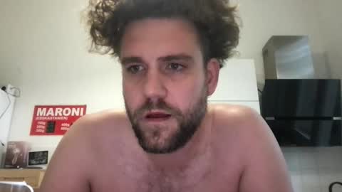 Snapshot of peteboy05864477 chatting on 5, 10, 2025 peteboy05864477 online show from 5, 10, 2025