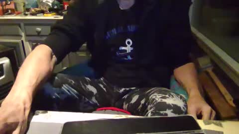 make me cum in pvt dutch german daddy c2c bigcock online show from 18, 12, 2025