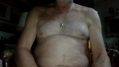 Snapshot of peterbartxxx chatting on 10, 9, 2025 peterbartxxx online show from 10, 9, 2025
