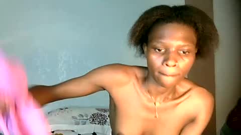 Snapshot of pethmia chatting on 21, 6, 2026 pethmia online show from 21, 6, 2026