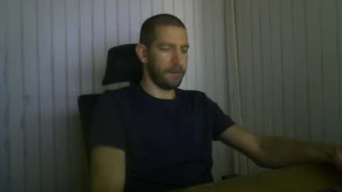 Snapshot of petitcoquin91 chatting on 14, 10, 2025 Paco online show from 14, 10, 2025