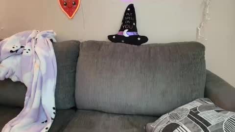 Little cupcake online show from 1, 10, 2025