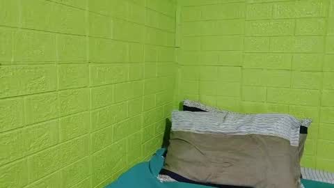 Yuriee online show from 6, 3, 2025