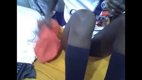 petite_melan online show from 15, 1, 2026