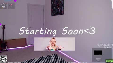 Snapshot of petitebrat chatting on 23, 1, 2025 PiperAvery online show from 23, 1, 2025