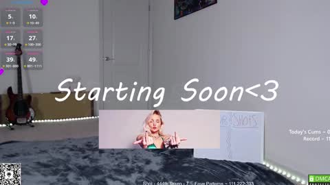 Snapshot of petitebrat chatting on 8, 2, 2025 PiperAvery online show from 8, 2, 2025