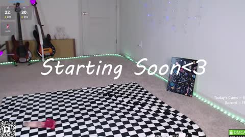 Snapshot of petitebrat chatting on 28, 2, 2025 PiperAvery online show from 28, 2, 2025