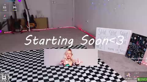 Snapshot of petitebrat chatting on 1, 3, 2025 PiperAvery online show from 1, 3, 2025