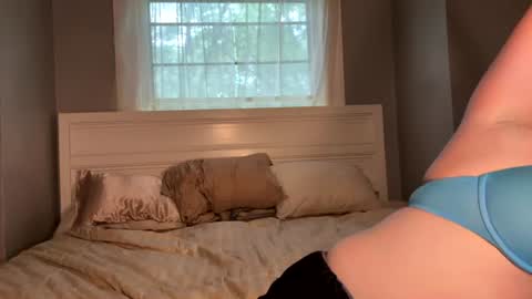 Bella online show from 3, 7, 2026