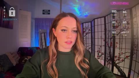 Snapshot of petitejewel chatting on 21, 12, 2024 Jules online show from 21, 12, 2024