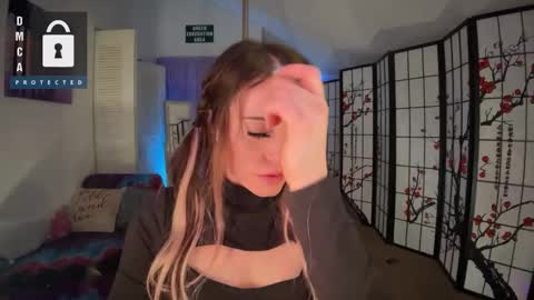 Snapshot of petitejewel chatting on 20, 2, 2025 Jules online show from 20, 2, 2025