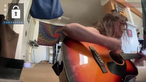 Snapshot of petitejewel chatting on 12, 3, 2025 Jules online show from 12, 3, 2025