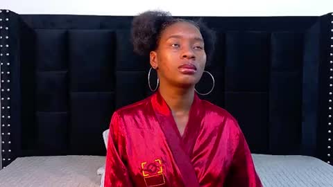 Snapshot of petitelittleebony chatting on 26, 6, 2026 little sharon online show from 26, 6, 2026