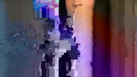 Snapshot of petiteprincess659846 chatting on 10, 6, 2026 PetitePrincess online show from 10, 6, 2026