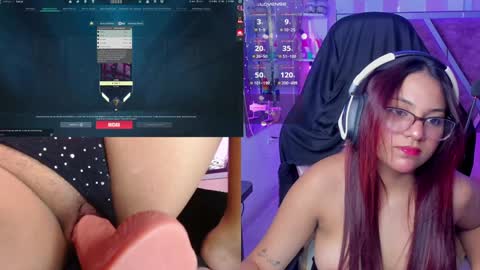 Snapshot of petitesofia_ chatting on 22, 1, 2025 Sofia online show from 22, 1, 2025