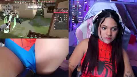 Snapshot of petitesofia_ chatting on 13, 2, 2025 Sofia online show from 13, 2, 2025