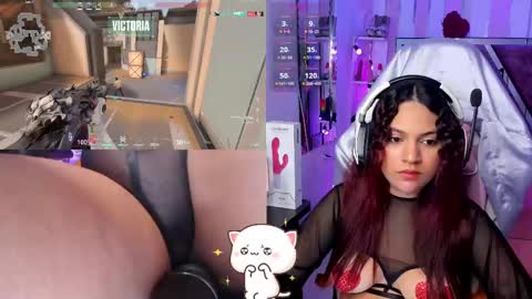 Snapshot of petitesofia_ chatting on 14, 2, 2025 Sofia online show from 14, 2, 2025