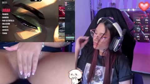 Snapshot of petitesofia_ chatting on 9, 3, 2025 Sofia online show from 9, 3, 2025