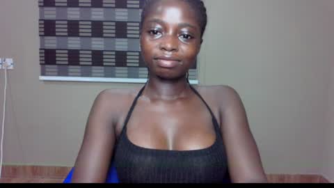 petitexxebony online show from 10, 6, 2026