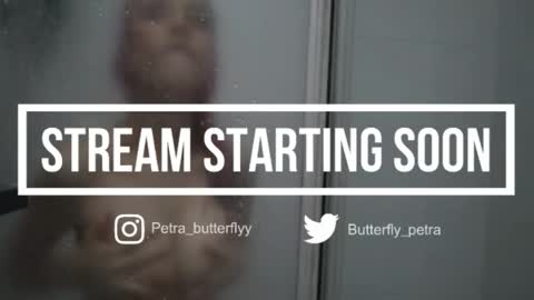 Snapshot of petra_butterfly chatting on 4, 6, 2026 i.. .U can call me Nick .... Help me to reach 200 thumbs up online show from 4, 6, 2026